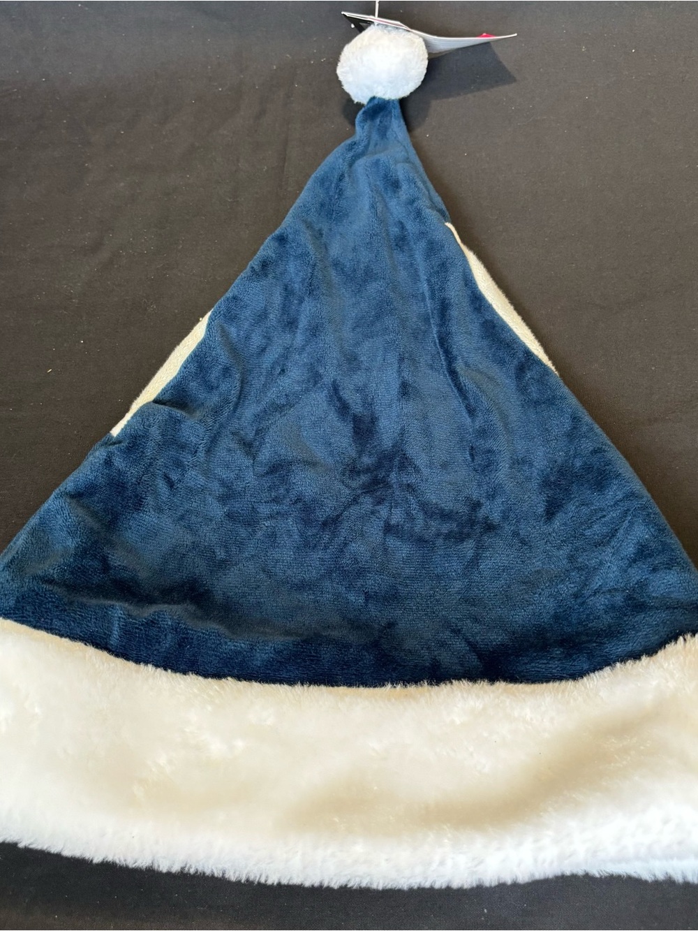 FOCO Dallas Cowboys Holiday Pom Hat - Navy & White Embroidered Festive Holly - Picture 2 of 5